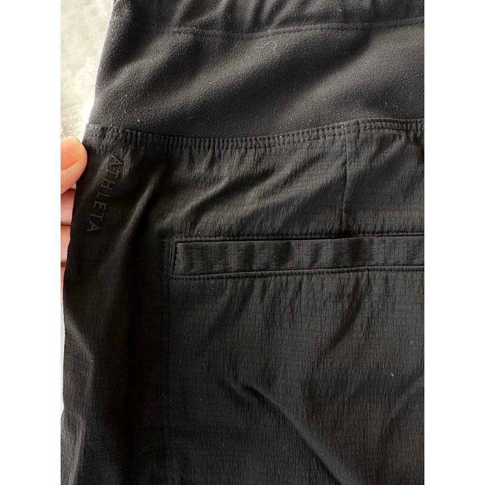 ATHLETA Trekkie North Mid-Rise Black Shorts, Size 8 - Picture 5 of 10